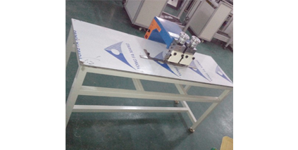 PCB分板機(jī)在SMT裝配線(xiàn)中的使用優(yōu)勢(shì)及注意事項(xiàng)(圖1) 1-210G615504U47.png